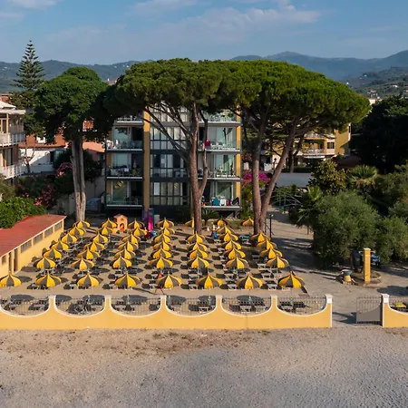 Apartament Blumare Diano Marina