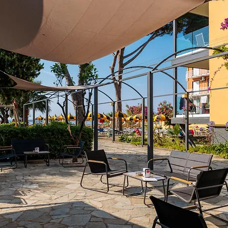 Apartament Blumare Diano Marina